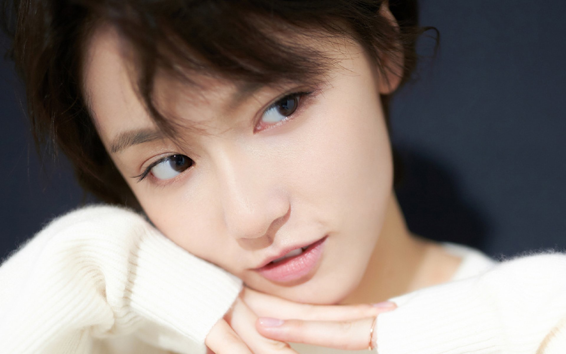 震惊世界的碾压,当三色军团在死亡之组用五球风暴为碾压定义新高度,替补奇兵与佩德里共铸冷门史诗